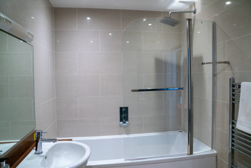 Bathroom at Thornbury Lodge